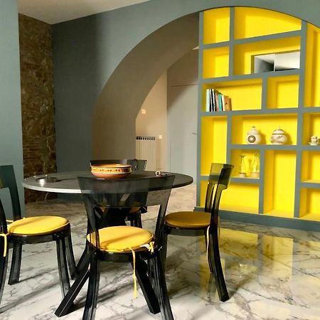 Modern City Center Apartment 베네벤토 외부 사진